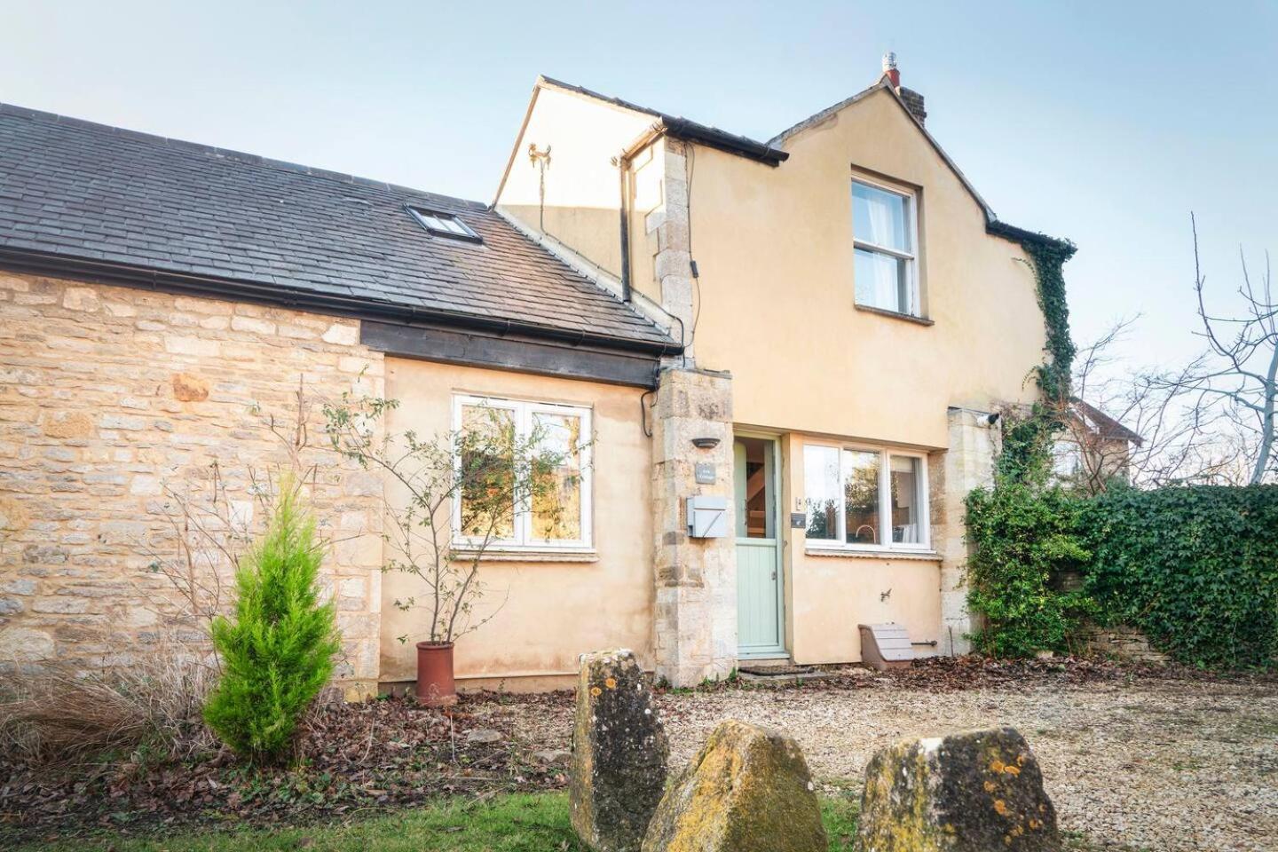 Cottage Nestled In Countryside Kirtlington Exterior photo